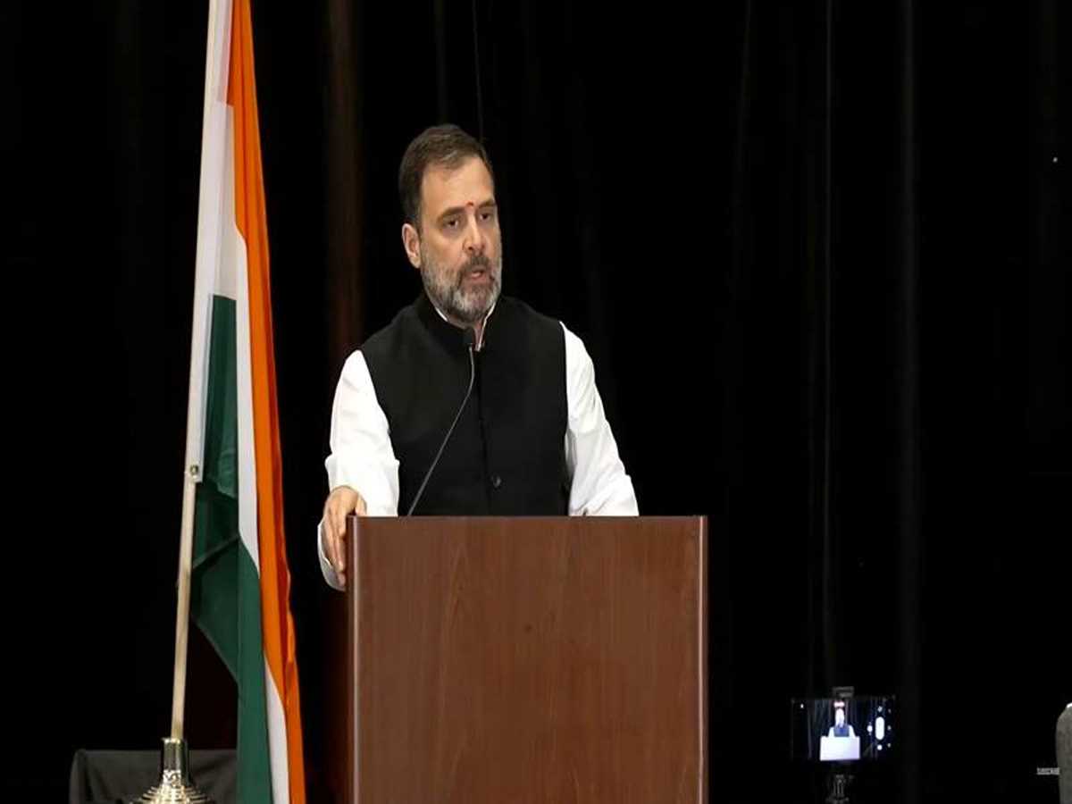 अमेरिका में बोले राहुल गांधी- भगवान को भी समझा सकते हैं मोदी जी